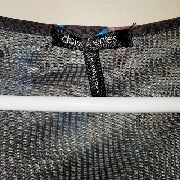 Daisy Fuentes women's size small shift dress - Picture 2 of 4